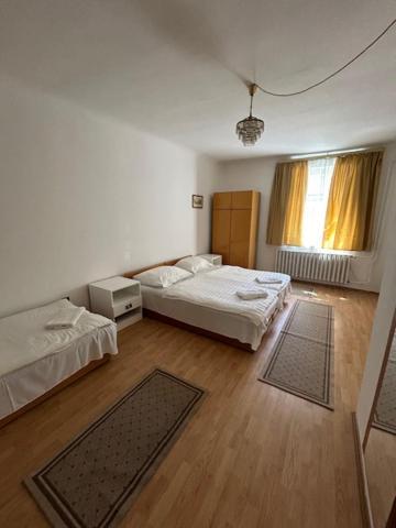 Corvin Panzio Bed and Breakfast Γκιόρ Εξωτερικό φωτογραφία